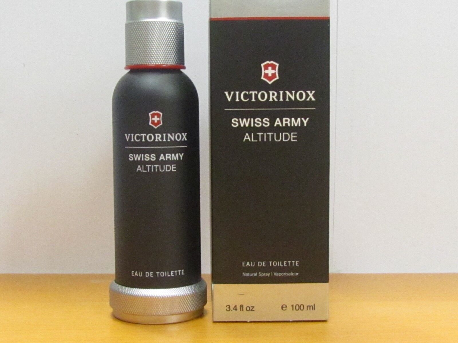 Swiss Army Altitude by Victorinox for Men Eau De Toilette EDT 100ml at Ratans Online Shop - Perfumes Wholesale and Retailer Fragrance