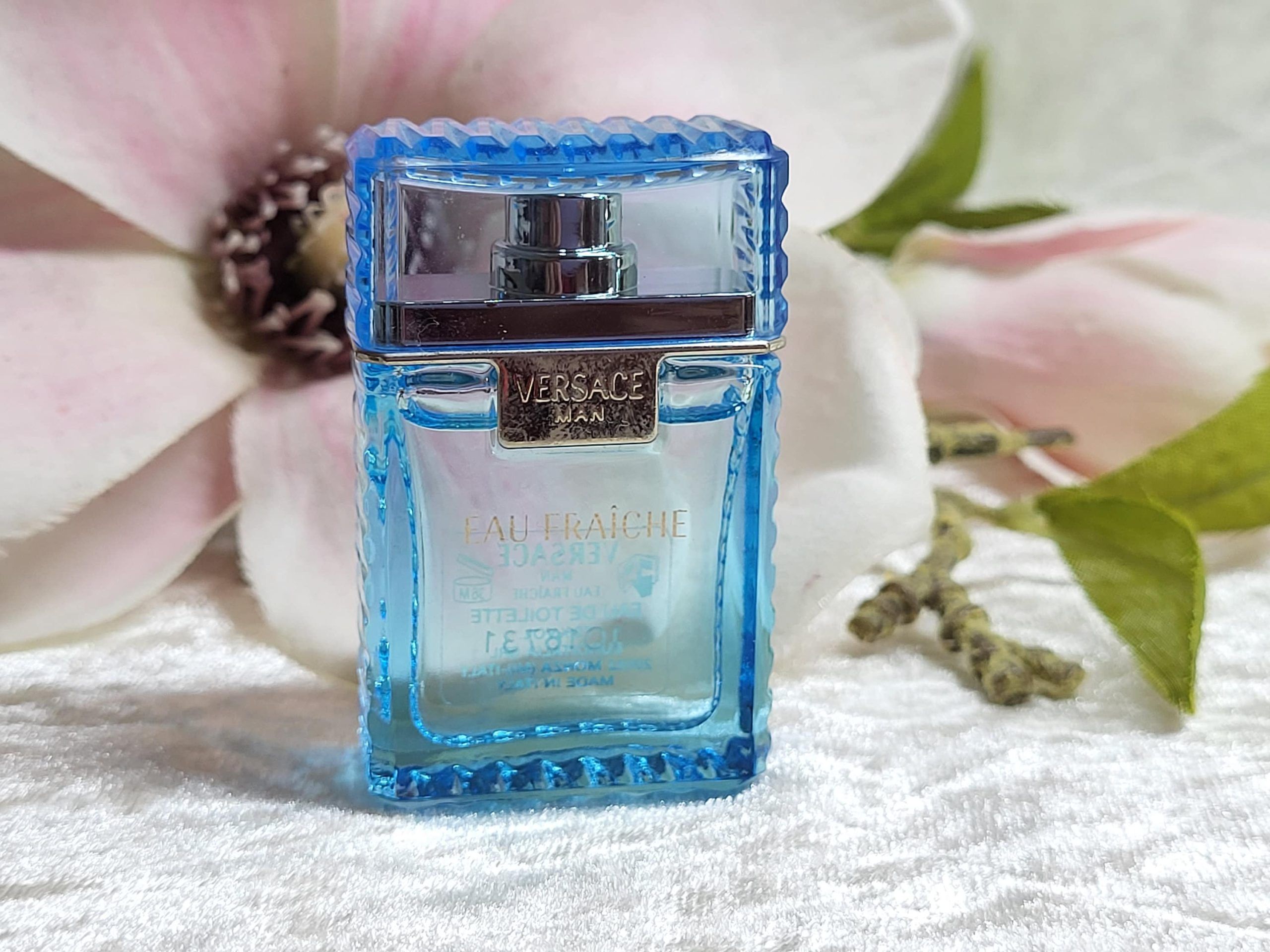 Versace Eau Fraiche For Men Eau De Toilette 5ml Miniature at Ratans Online Shop - Perfumes Wholesale and Retailer Fragrance 2